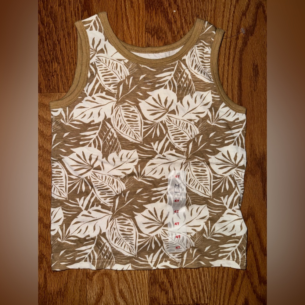 Old Navy tan shirt kids